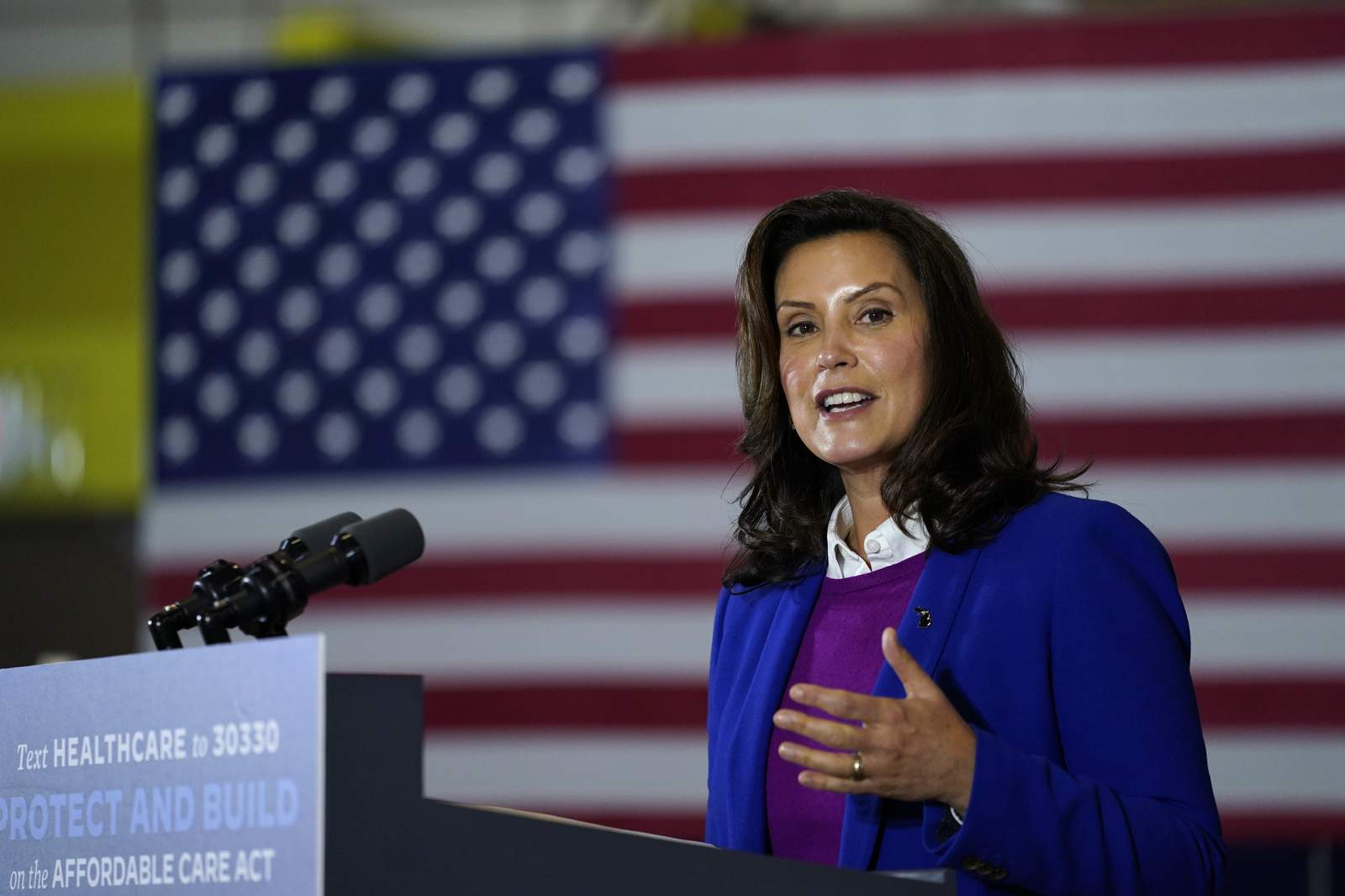 Gov. Whitmer signs bills allowing college athletes in Michigan to make money off name, image, likeness