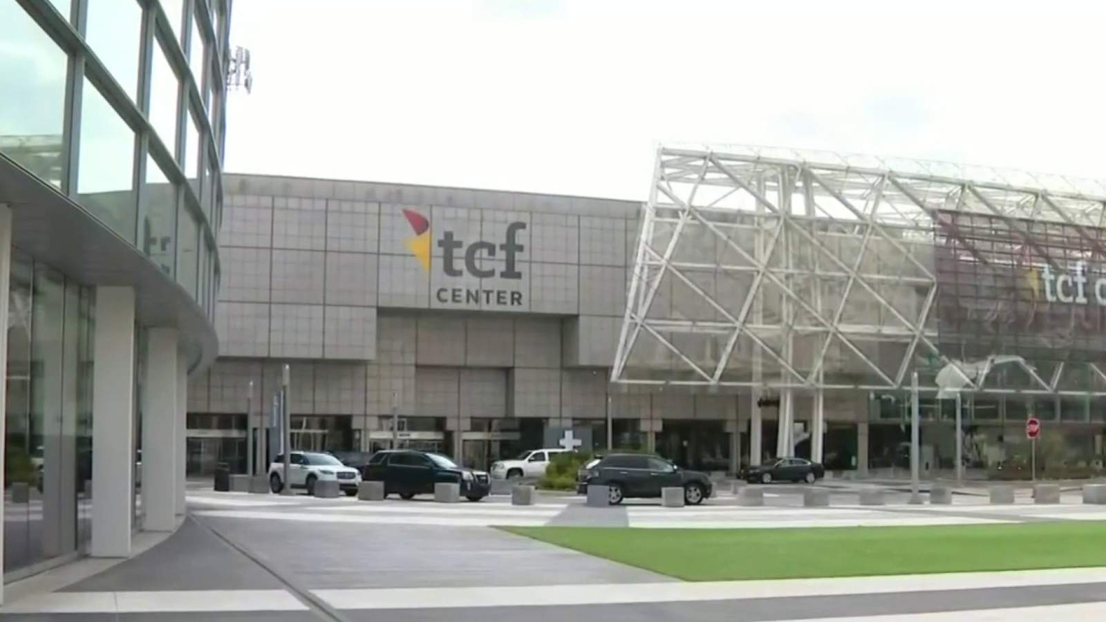 Detroit expands COVID vaccination capacity at TCF Center - WDIV ClickOnDetroit