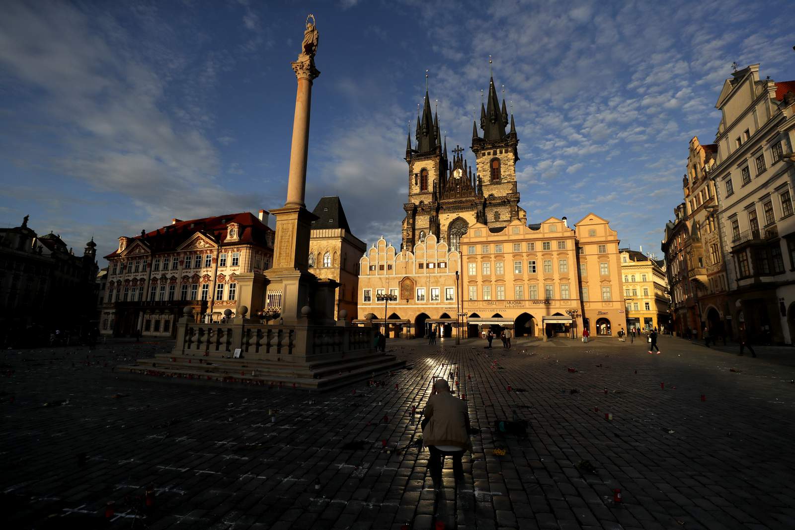Czechs partially ease lockdown; kids to return to school