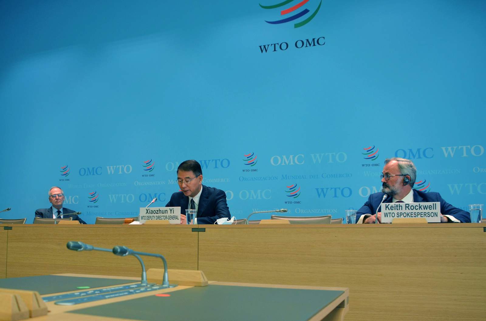Ex-Chinese diplomat details new WTO forecast on world trade