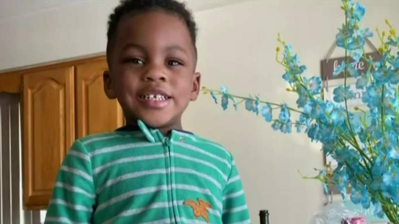 Funeral held for 2-year-old boy killed in Detroit freeway shooting