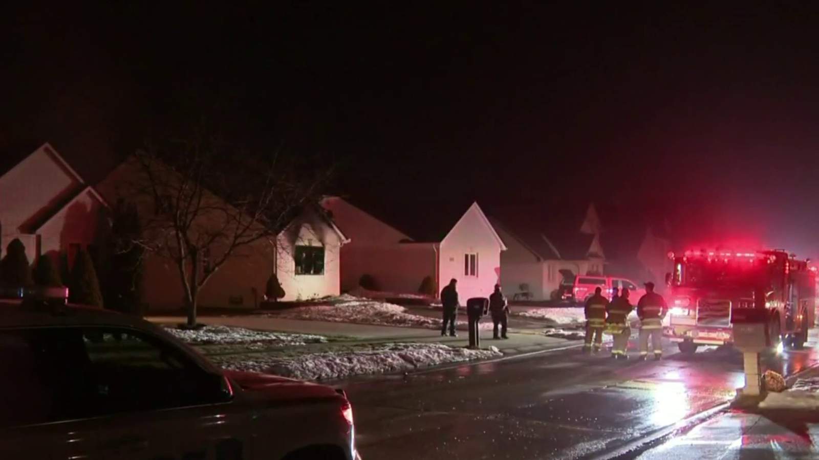 1 killed, 2 injured in Sterling Heights house fire