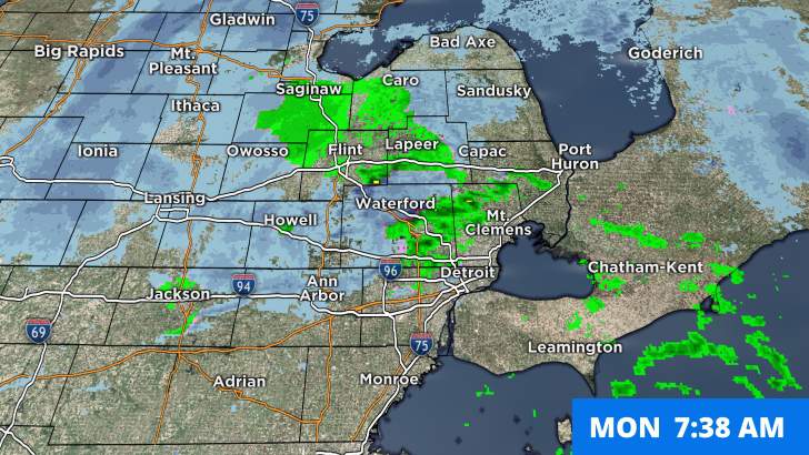 Metro Detroit weather: Batch of light snow tonight