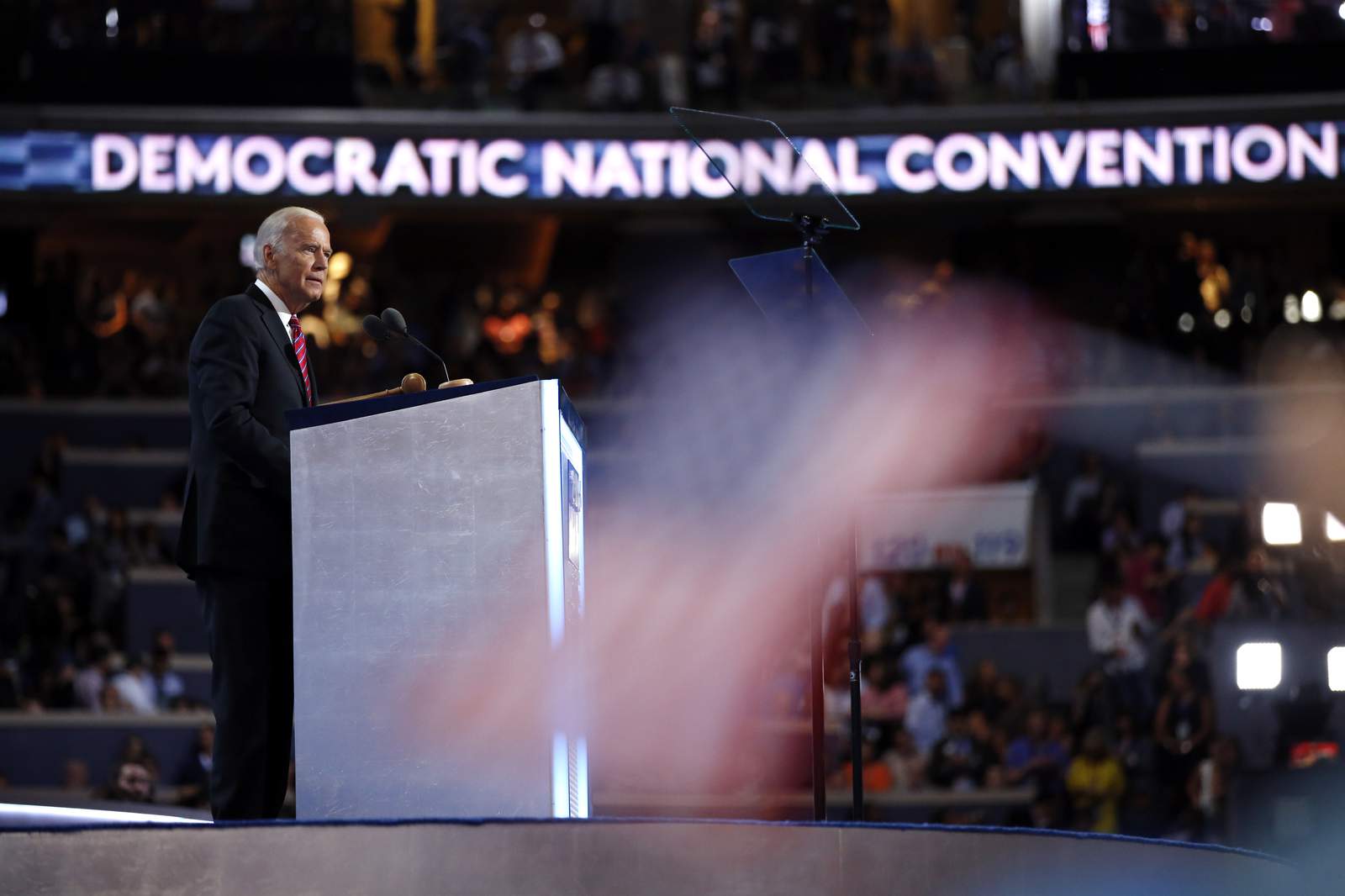 LIVE STREAM: Obama, Clinton, Harris to speak on Day 3 of Democratic National Convention