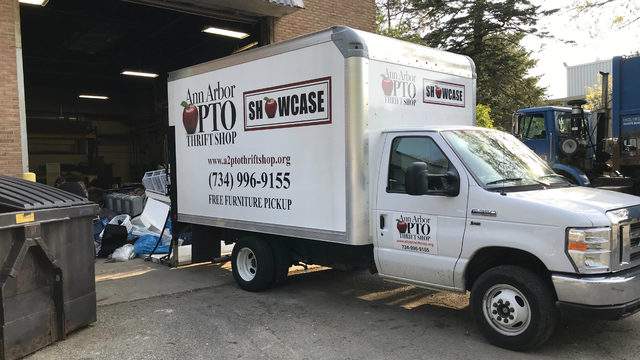 Annual U M Student Move Out Produces 12 5 Tons Of Household Goods