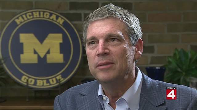 Dave Brandon resigns as Michigan AD, Jim Hackett named interim
