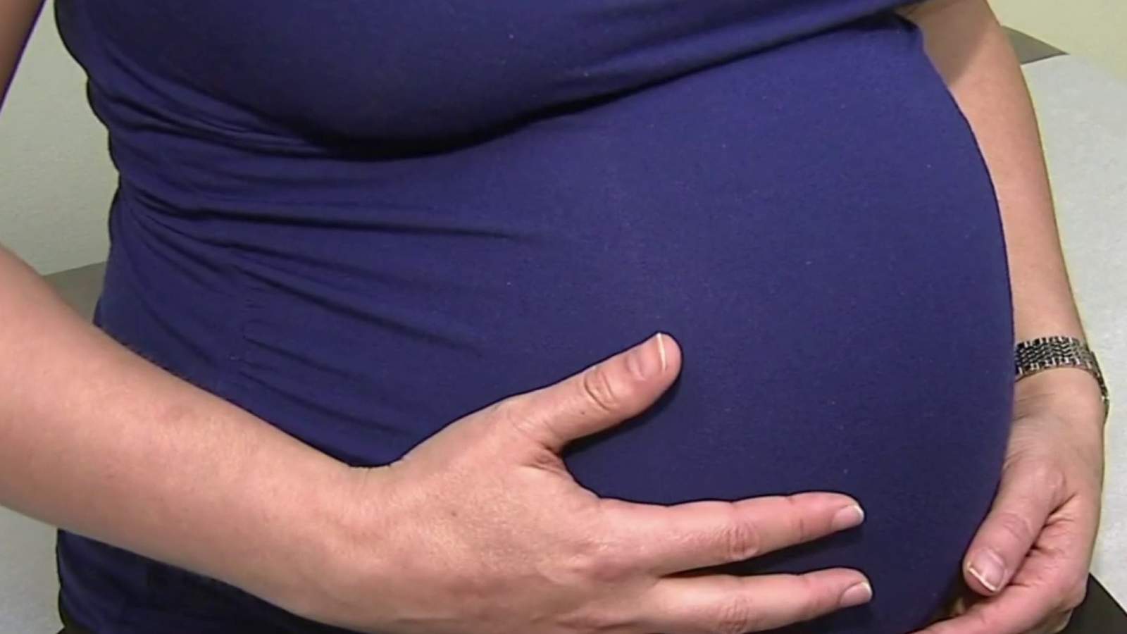 Pregnant women urged to discuss vaccine risks, benefits with doctor