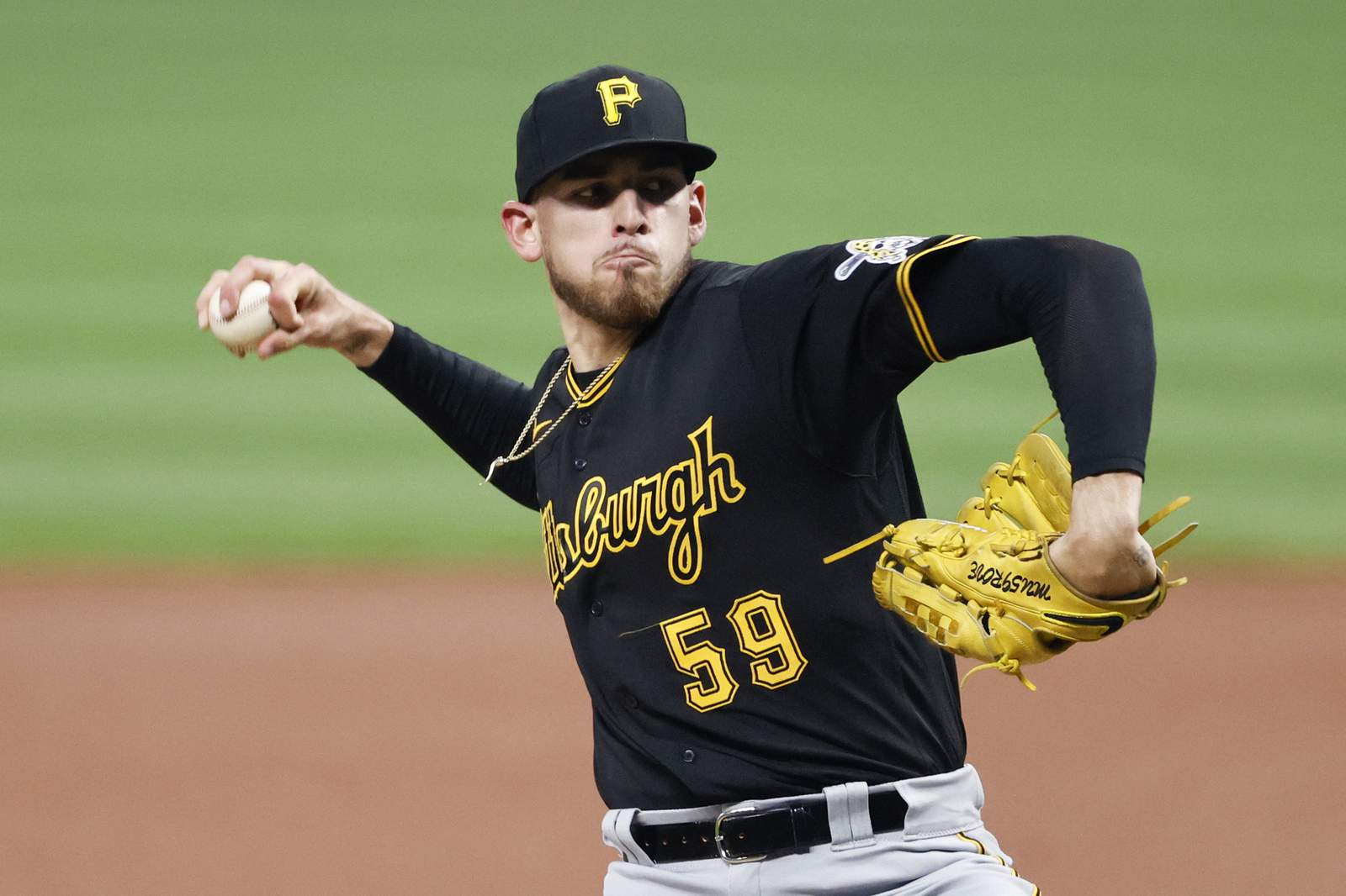 AP source: Padres acquiring SD native Musgrove from Pirates