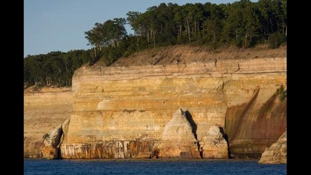 Body of 2nd missing kayaker found off Pictured Rocks in UP