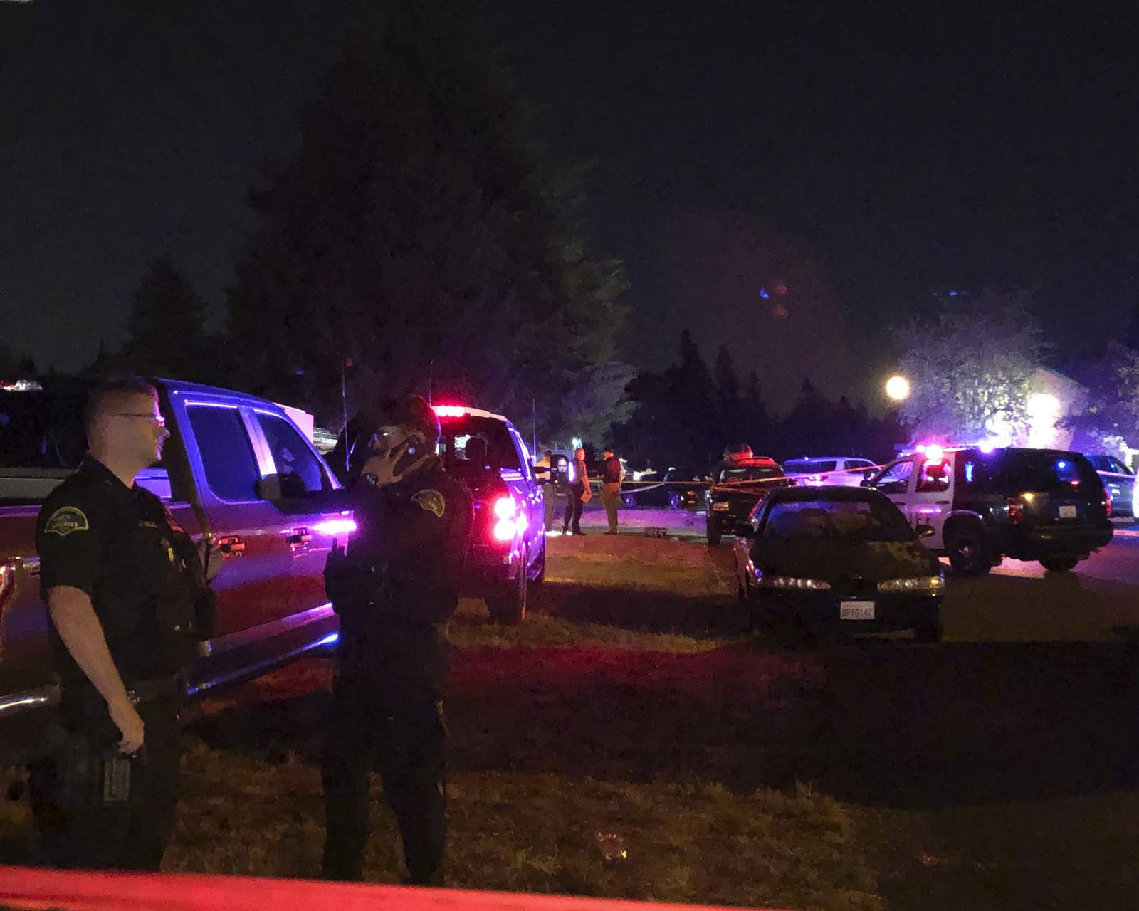 AP source: Suspect in Portland death killed by investigators