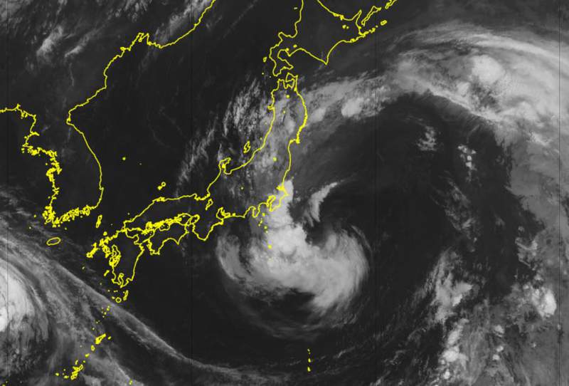 Live: Tracking Tropical Storm Nepartak near Japan