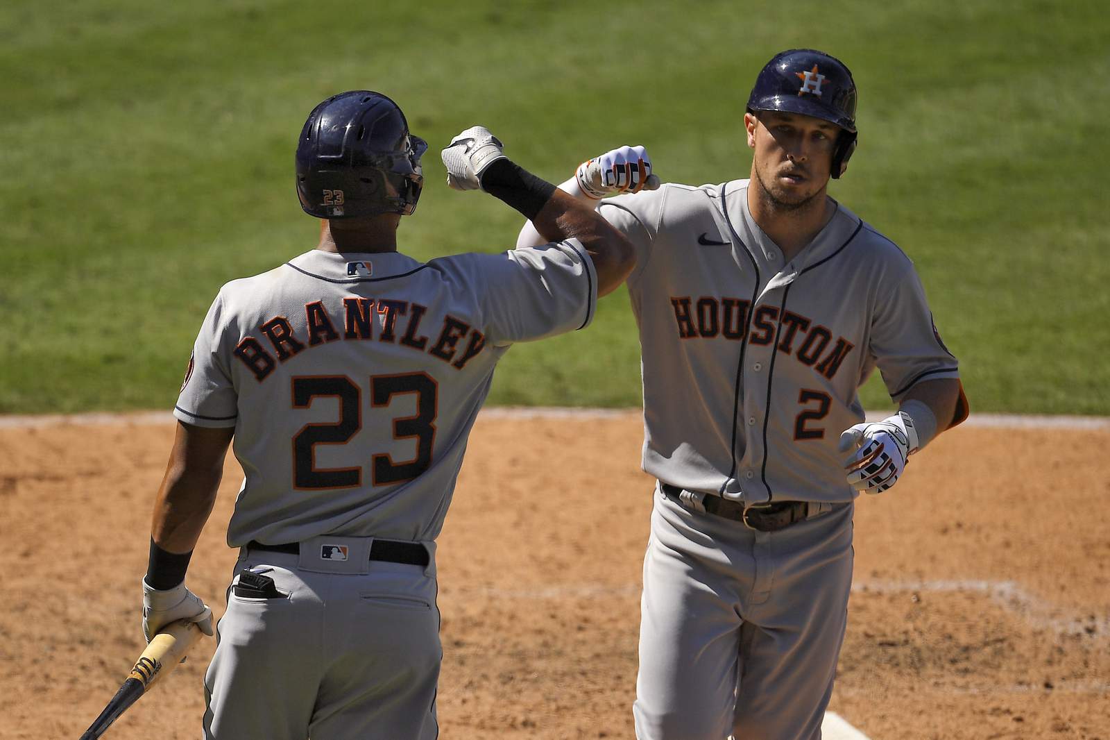 Astros outlast Angels 6-5 in 11; Ohtani has arm discomfort