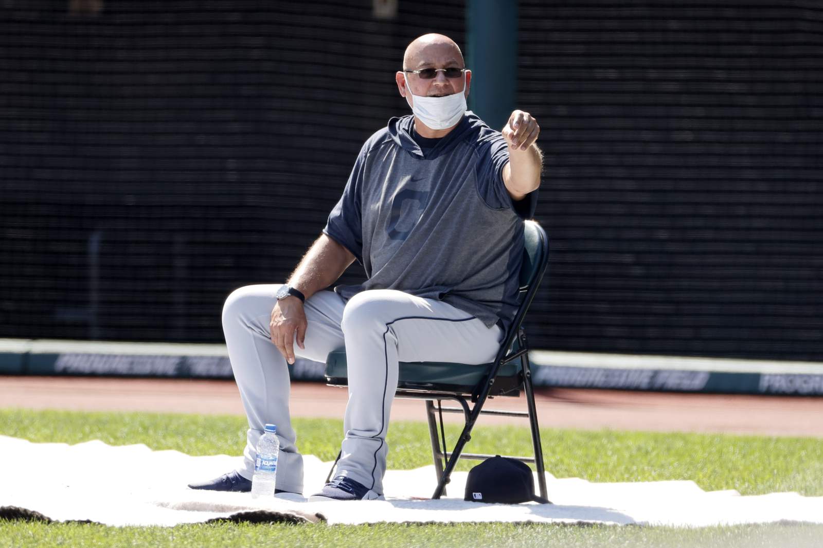 More positive tests, canceled workouts add to MLB unease