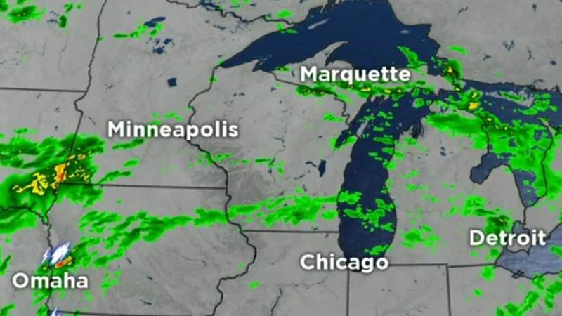 Metro Detroit weather: Warm and dry Sunday morning with storms on the horizon