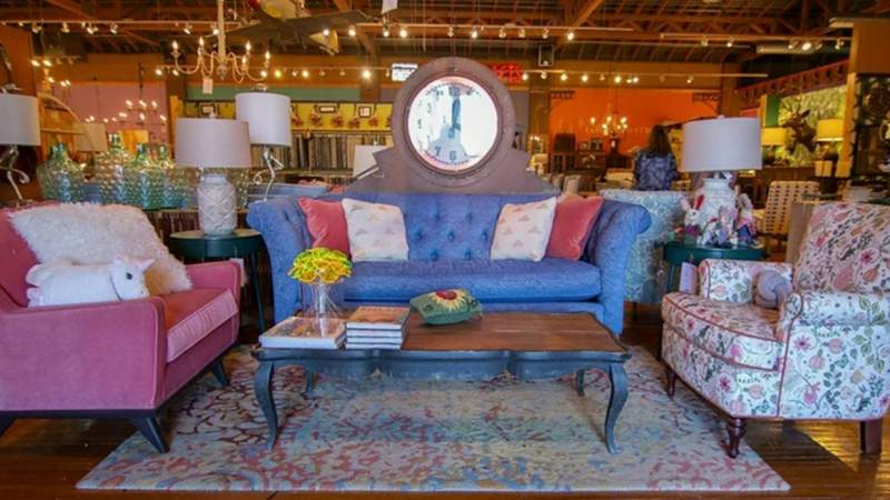 This store will help you dress your home for the fall season