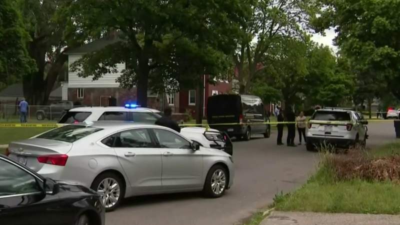 Detroit officials say 12-year-old fatally shot when kids were playing with gun