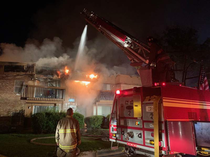 Morning Briefing Aug. 5, 2021: Residents forced to evacuate after Westland apartment complex catches fire, new COVID guidance from Michigan for upcoming school year