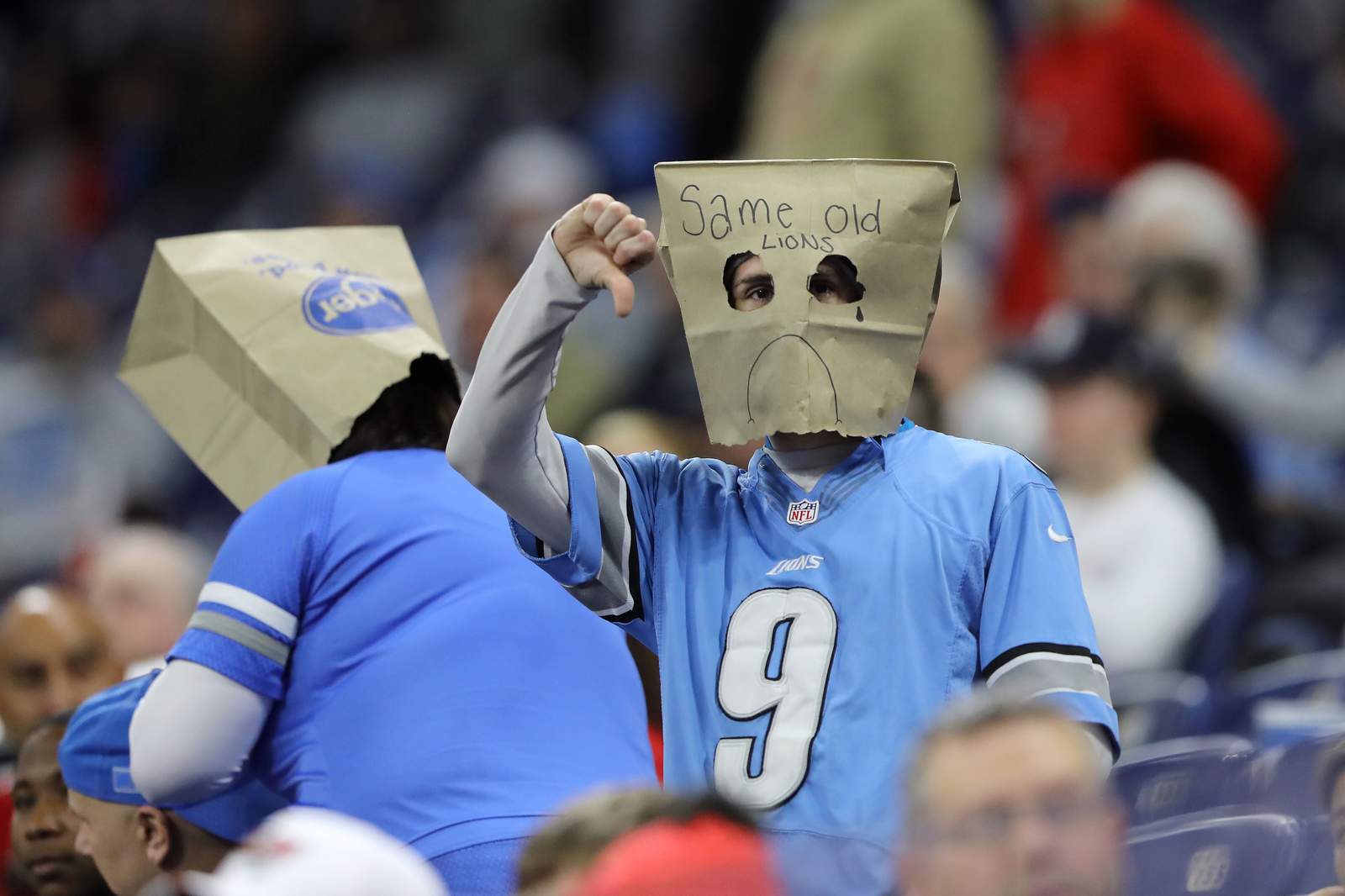 With no real fans at games, Detroit Lions offer fan cutouts to fill seats