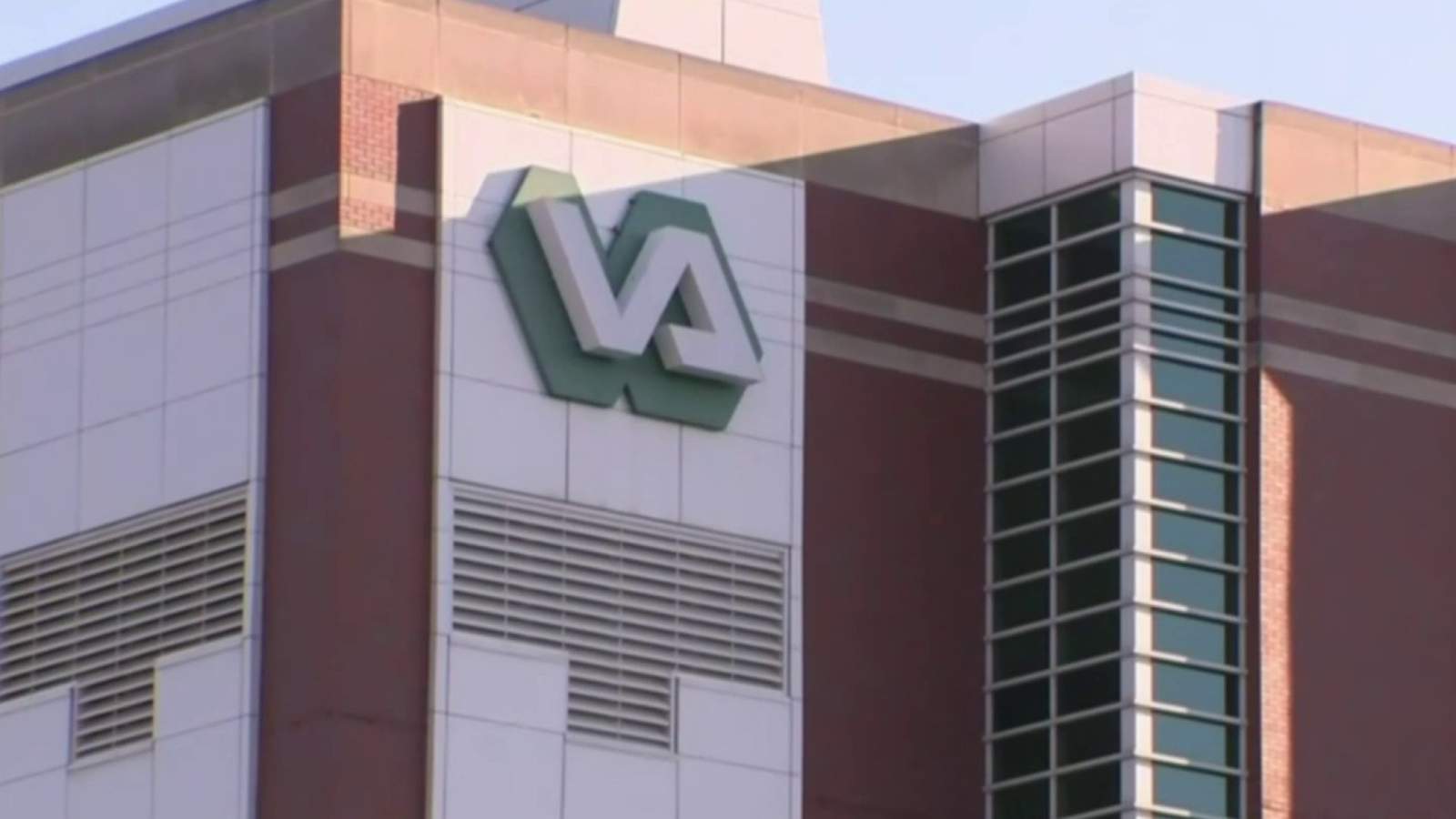 Congressman says rule that led VA to deny COVID vaccine to veteran will be fixed