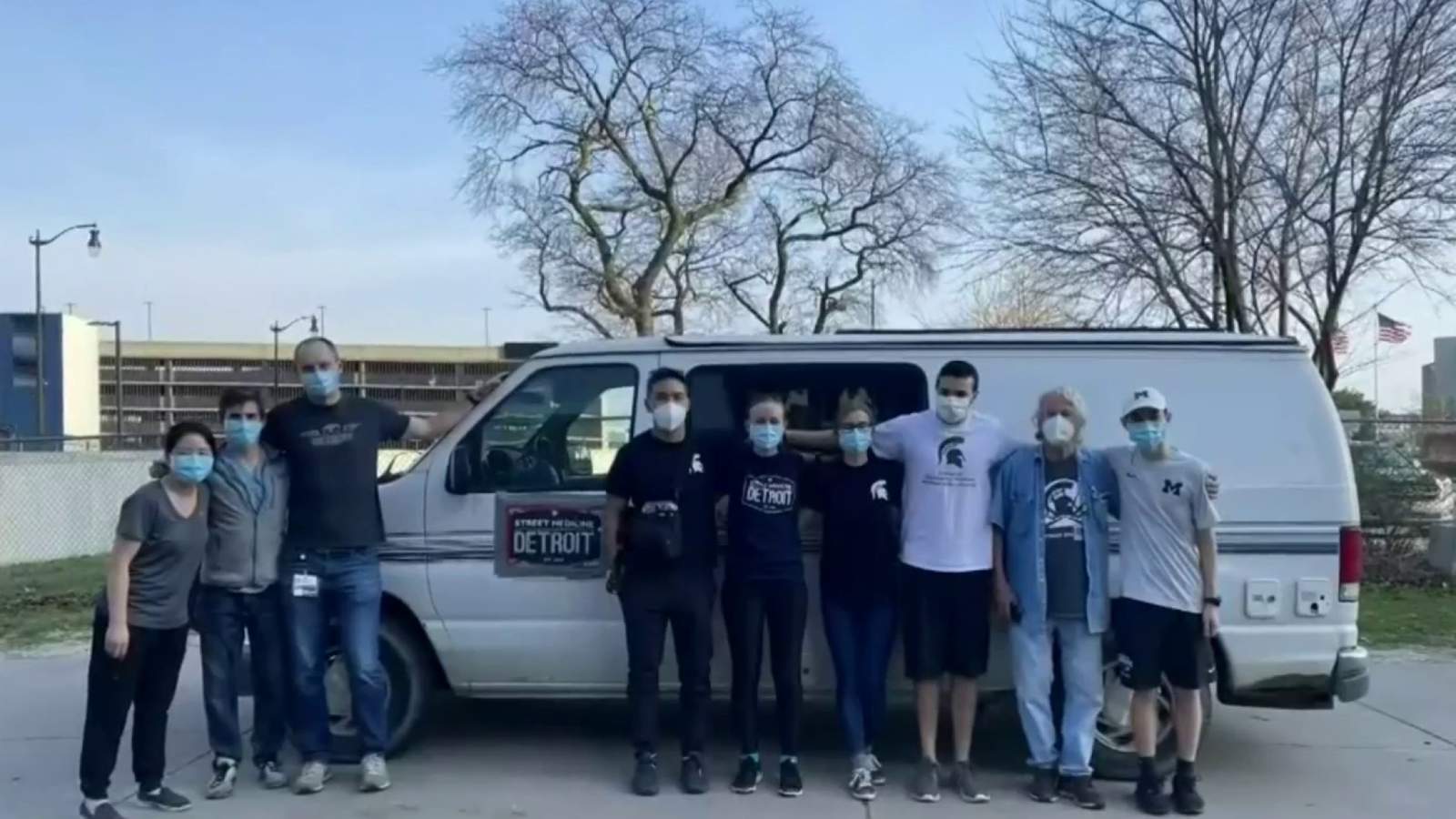Michigan medical school students work to vaccinate homeless