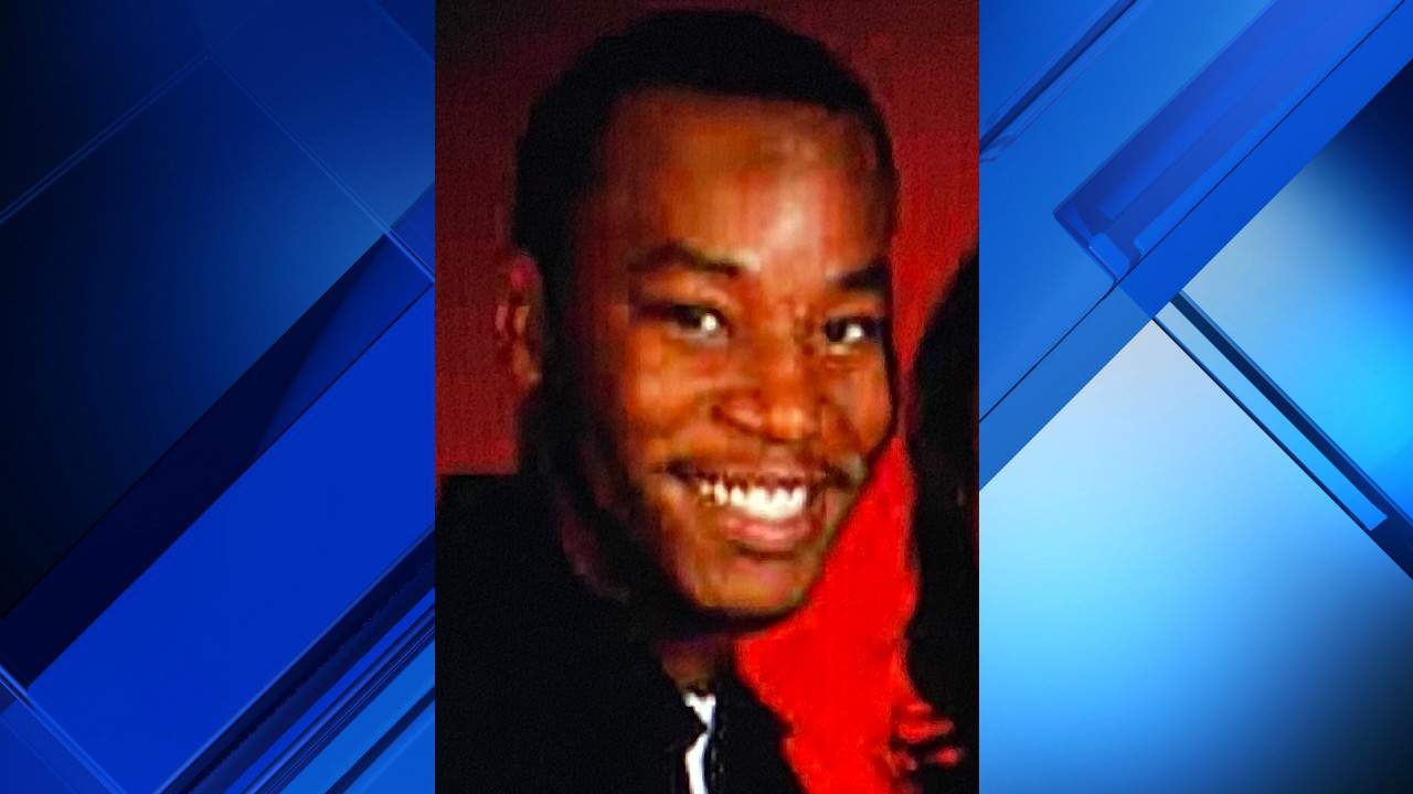 Detroit police looking for missing 33-year-old man who may be driving Hyundai Elantra