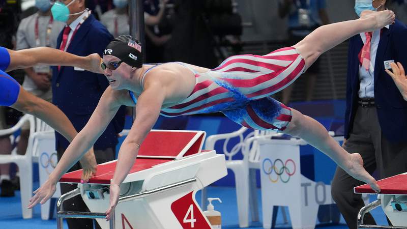 Swimming Day 4 roundup: Alaskan swimmer Lydia Jacoby stuns in breaststroke win