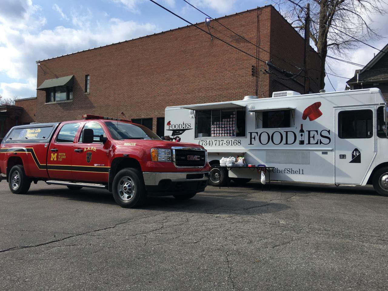 Ann Arbor catering company serves 8,000 meals to restaurant workers, first responders