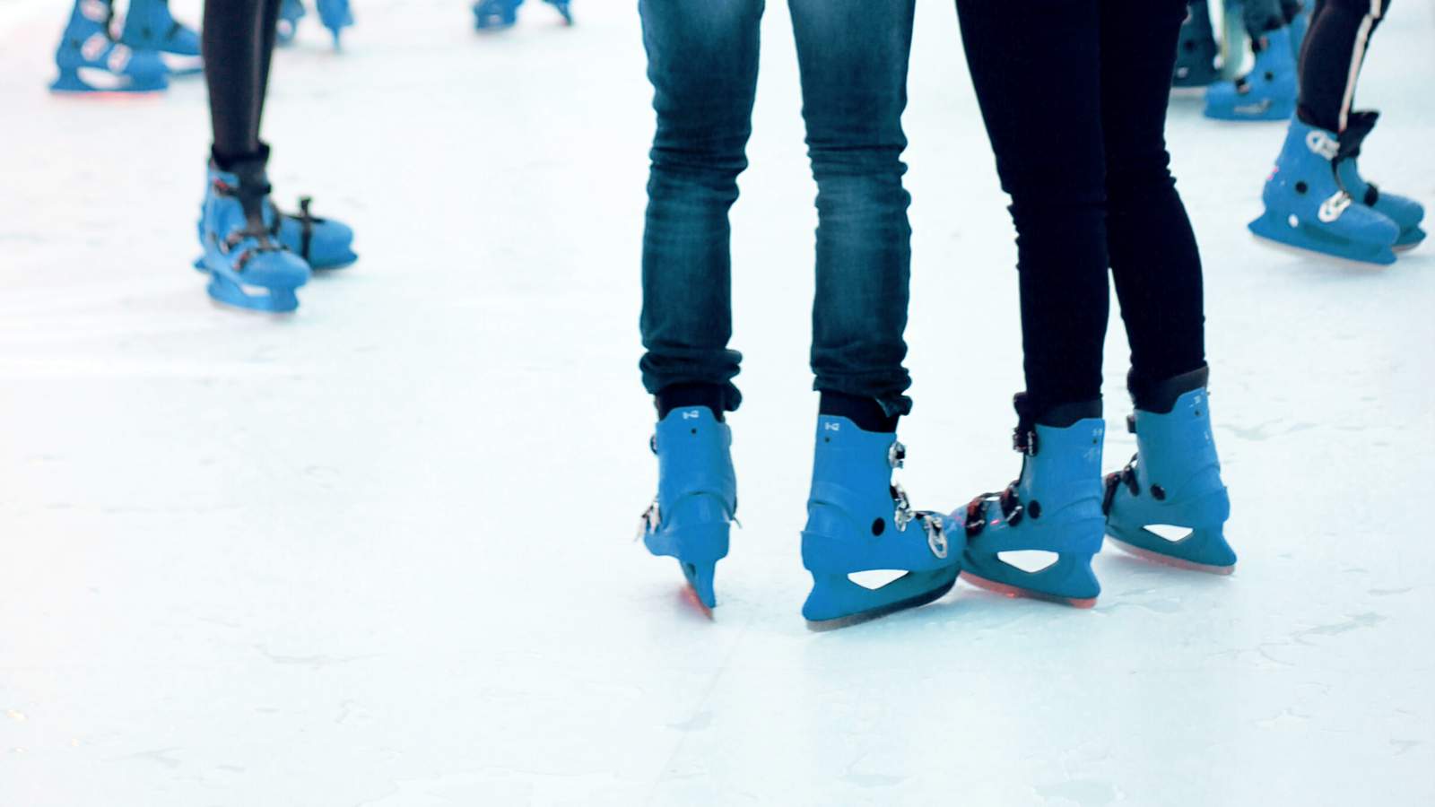 Campus Martius ice skating rink closes amid new COVID restrictions in Michigan