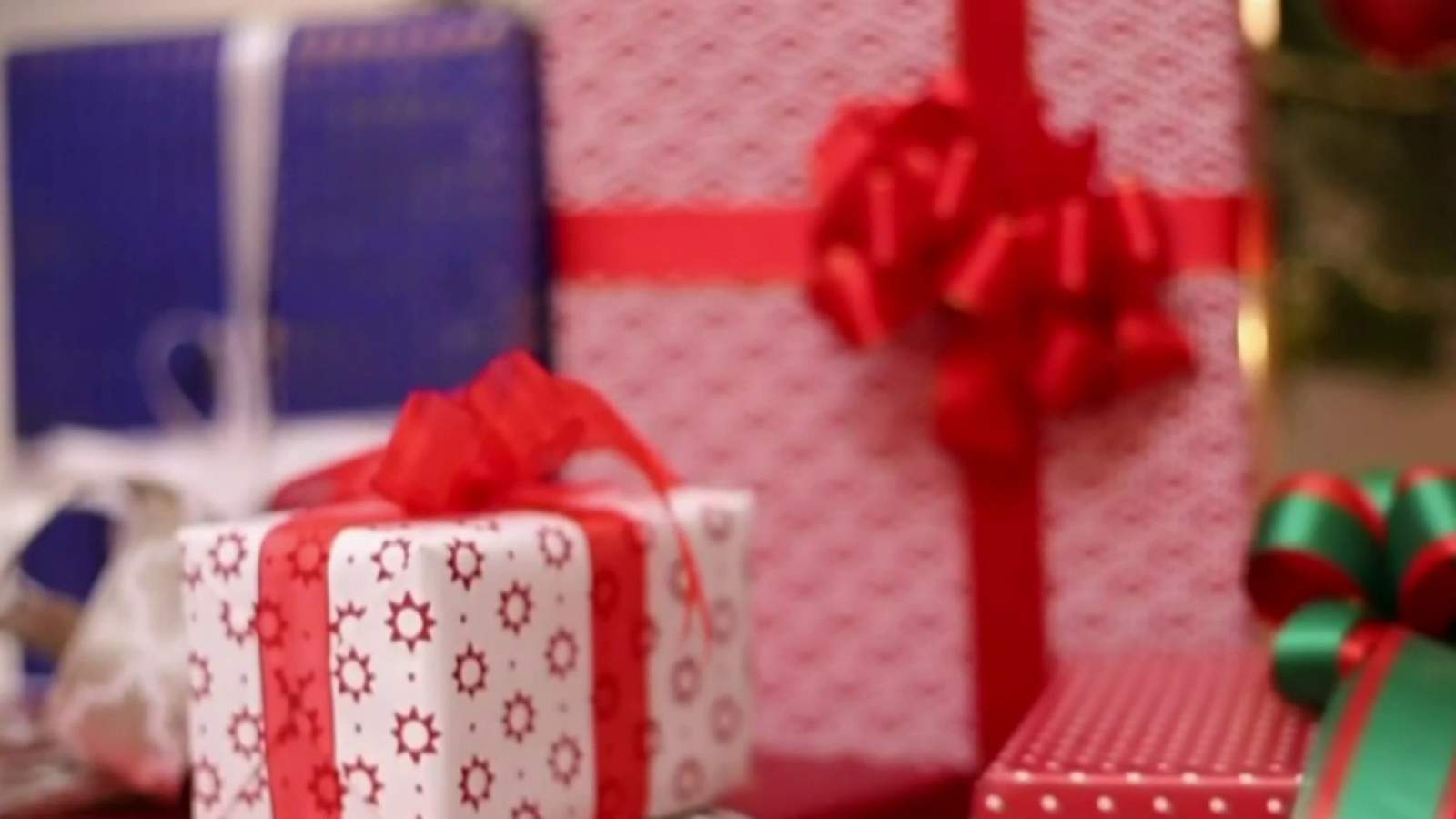 Sterling Heights police remind holiday shoppers to keep gifts out of sight to prevent theft