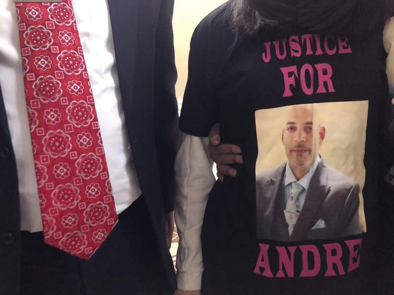 Columbus reaches $10M settlement for family of Andre Hill