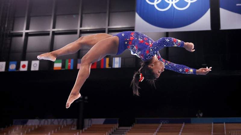 Biles, Lee advance to all around final despite Team USA's shaky performance in qualifications