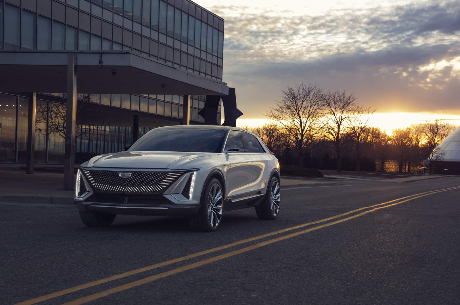 Cadillac debuts LYRIQ show car, a fully electric crossover vehicle