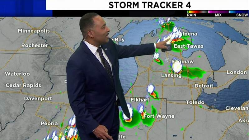 Metro Detroit weather: Increasing clouds with showers and thunderstorms