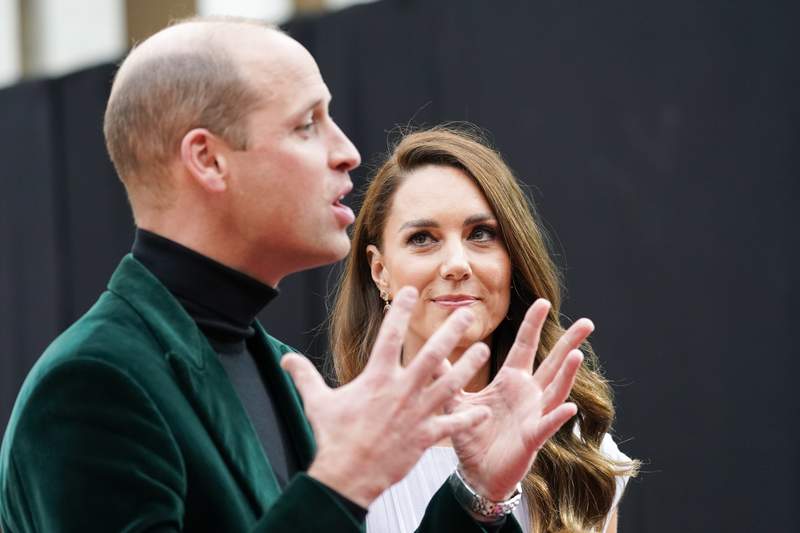Celebrities join Prince William for Earthshot Prize award