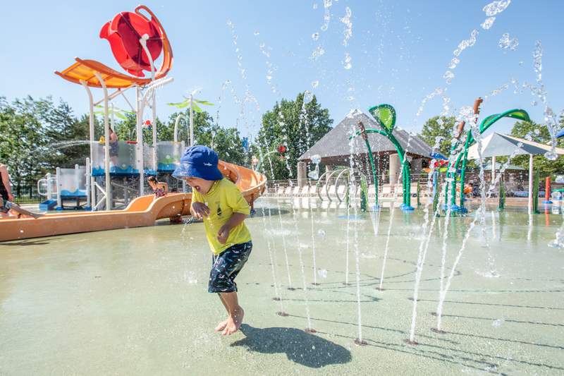 Rolling Hills Water Park, Blue Heron Bay Spray Park announce 2021 opening dates