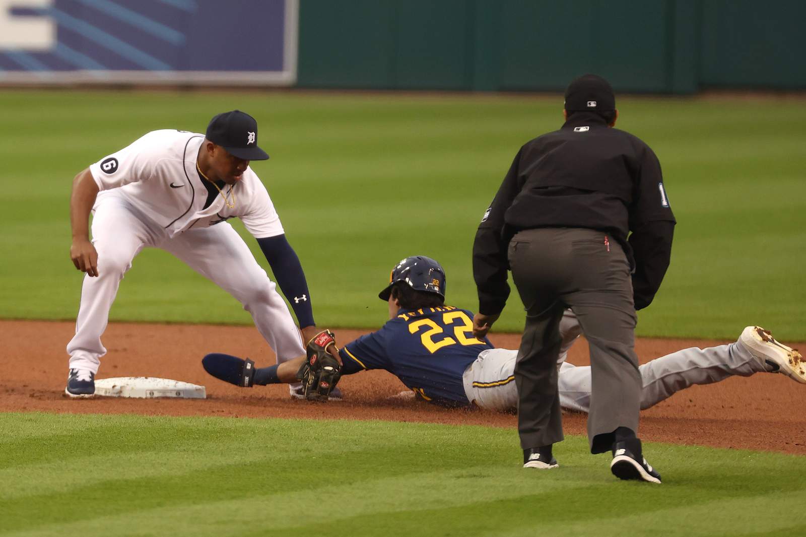 Heres how to watch Detroit Tigers vs. Milwaukee Brewers live today: Only on YouTube