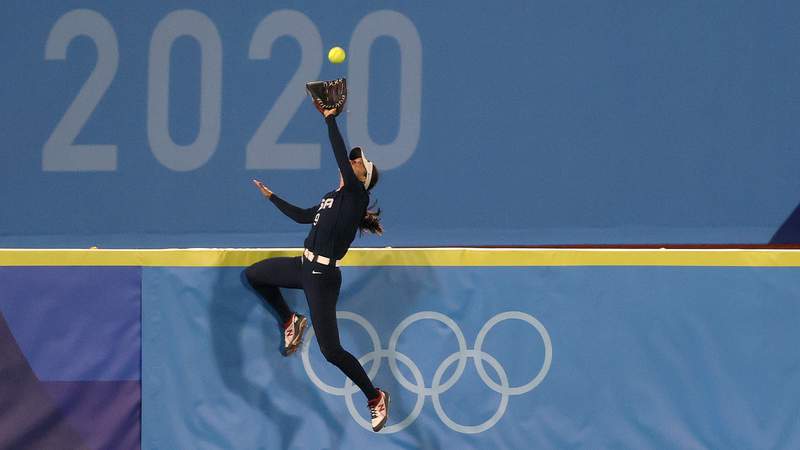 Tokyo Olympics in review: Top 10 plays