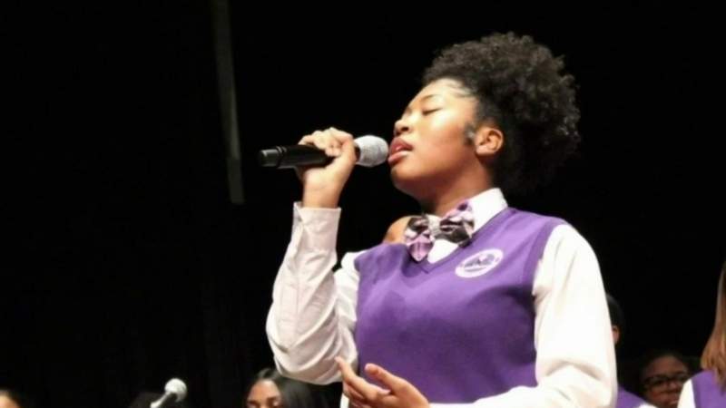 Former Detroit Youth Choir member launches solo career