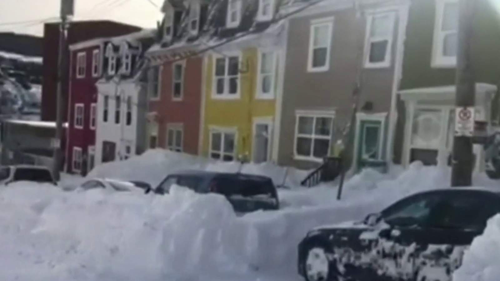 Canadian town buried in 30 inches of snow