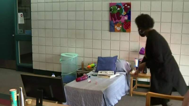DEA creates mock bedroom to show Metro Detroit parents potential drug hiding spots