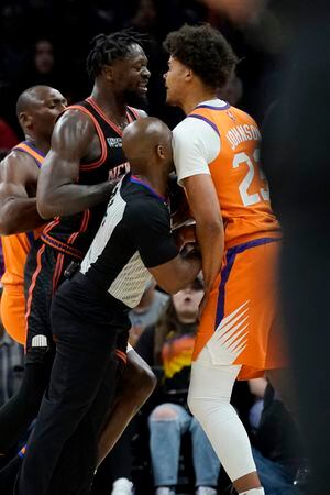 Cam Johnson banks in 3, NBA-leading Suns stun Knicks 115-114 – KGET 17