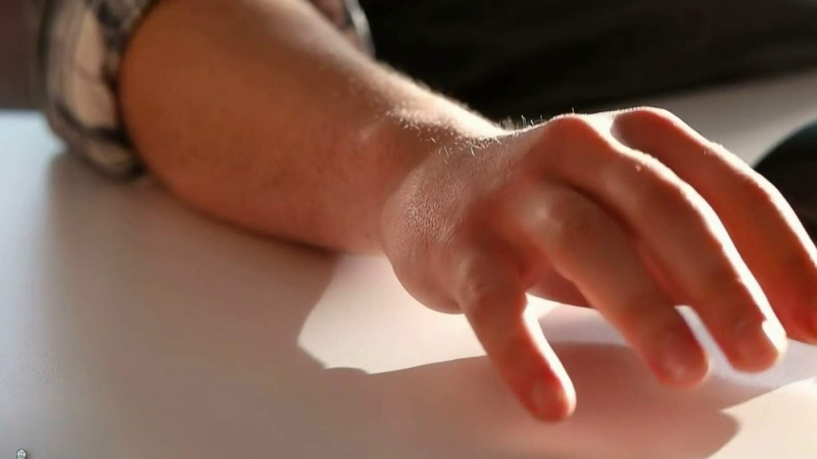 How long does COVID-19 survive on skin? New study shows the importance of hand washing