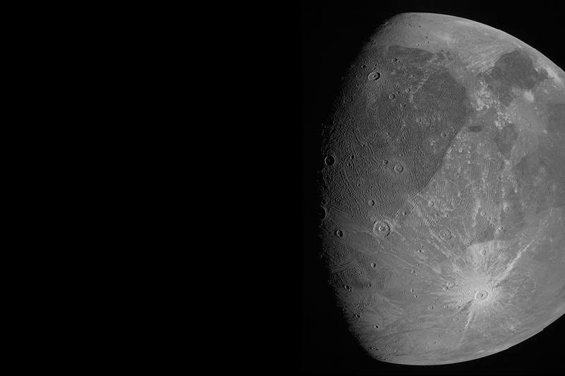 Spacecraft buzzes Jupiter's mega moon, 1st close-up in years