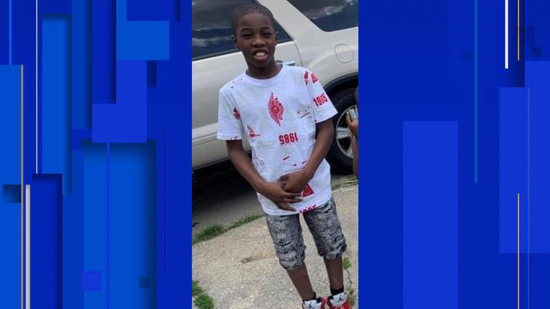 Detroit police looking for 11-year-old boy missing from home