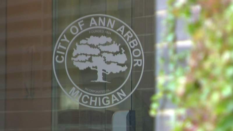Vaccine mandate for Ann Arbor city employees extended to November