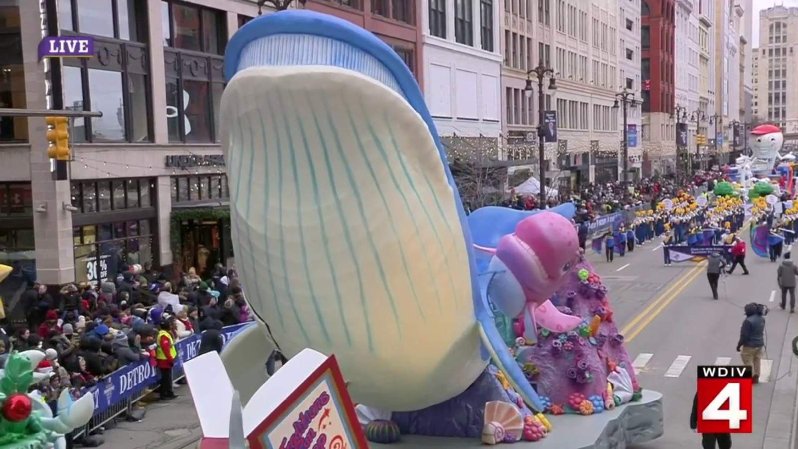 New ‘Christmas Under the Sea’ float debuts at 2019 America’s Thanksgiving Parade in Detroit