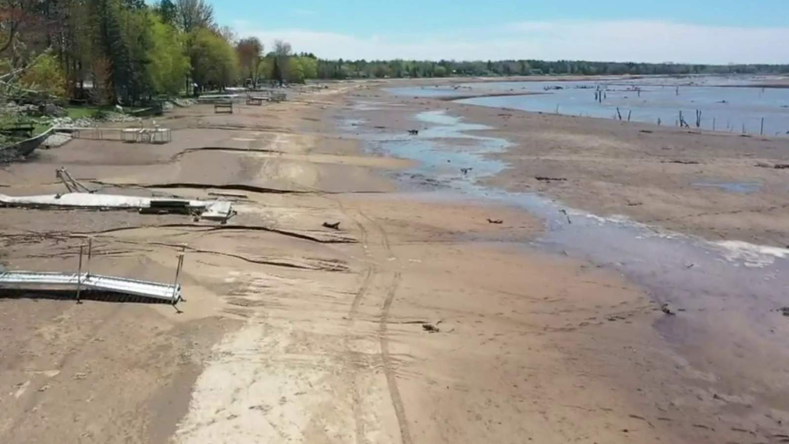 Dry lakebeds pose risks to adventurers in Michigan’s Midland area