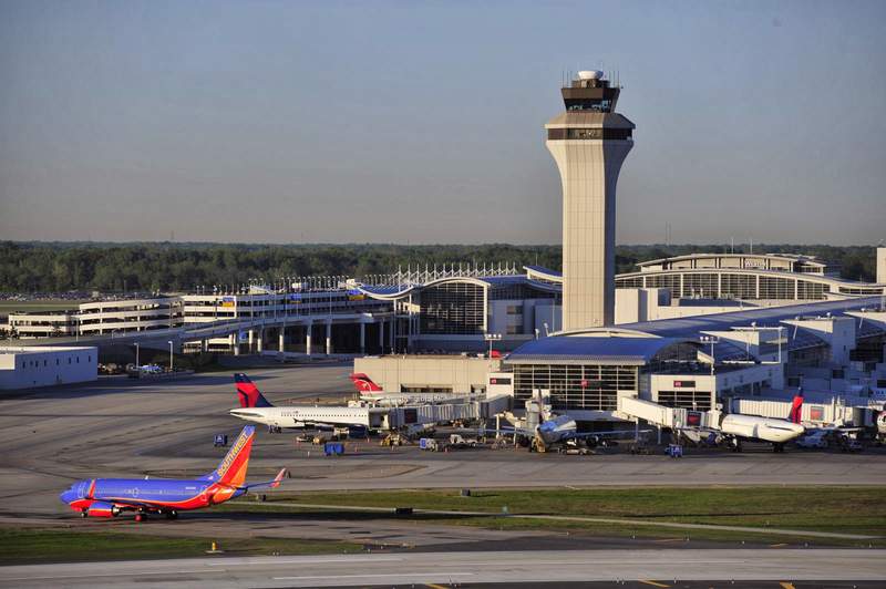 Officials say water main break being repaired at Detroit Metro Airport’s McNamara Terminal, operations returning,