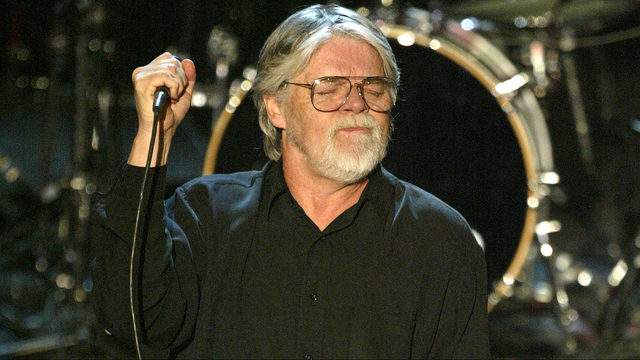 Small fire breaks out at Bob Seger’s Orchard Lake home, no injuries reported