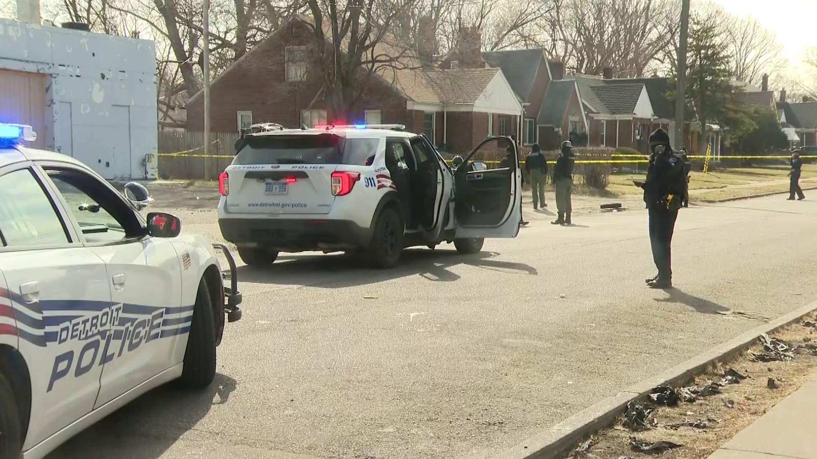 1 hurt, 1 in custody after stimulus check argument leads to shooting in Detroit, police say